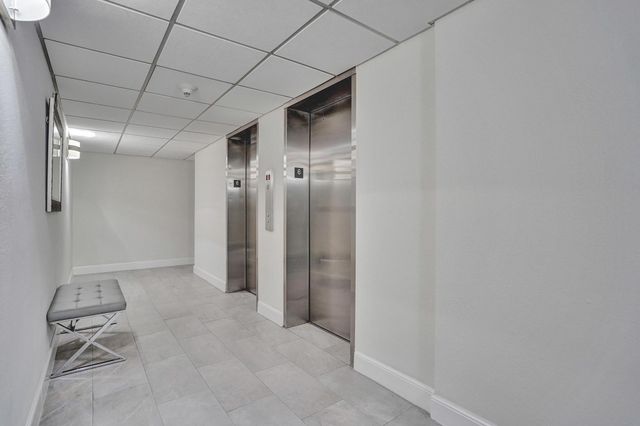 2715 N OCEAN Boulevard 6C, Fort Lauderdale, FL 33308