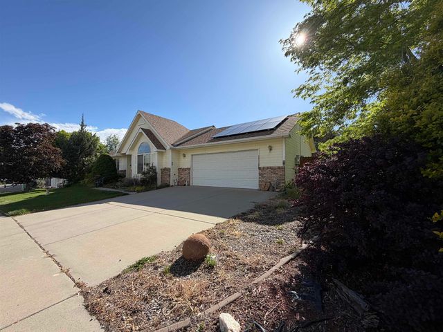 812 Elberta Avenue, Palisade, CO 81526
