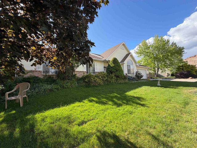 812 Elberta Avenue, Palisade, CO 81526