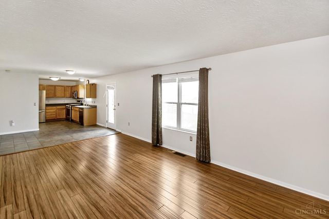 6067 Weber Oaks Drive, Miami Twp, OH 45140