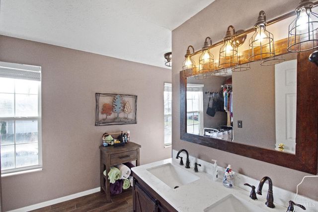6067 Weber Oaks Drive, Miami Twp, OH 45140
