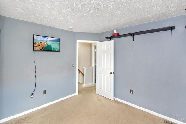 6067 Weber Oaks Drive, Miami Twp, OH 45140