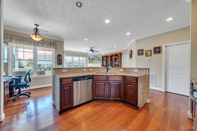 25 Cabel Court, Roanoke, VA 24019