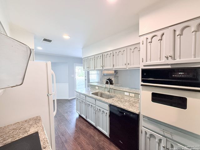 10402 Redlawn, San Antonio, TX 78230