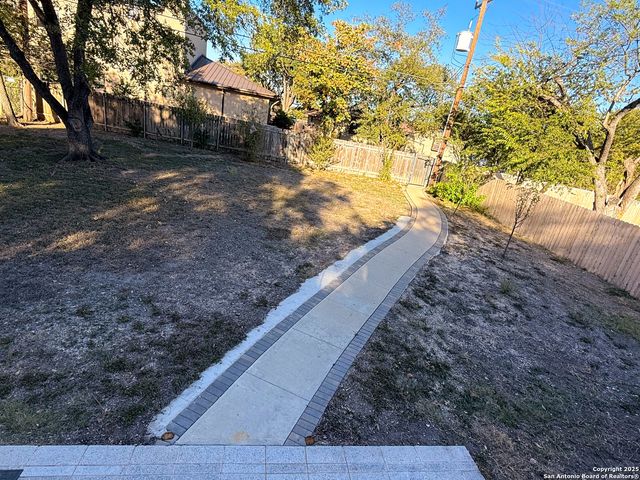 10402 Redlawn, San Antonio, TX 78230