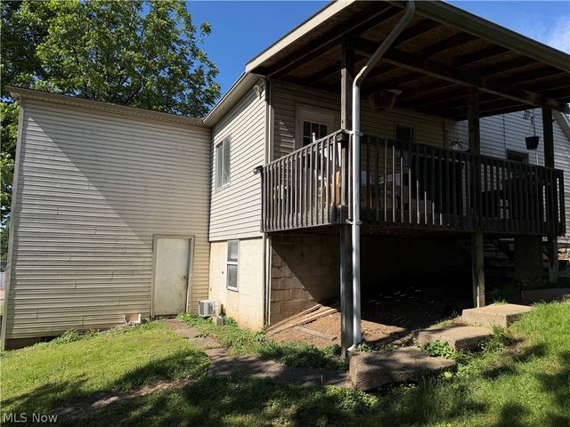 1206 Swann Street, Parkersburg, WV 26101