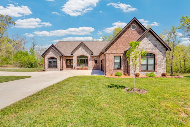 12 Hickory View Ln, Crossville, TN 38572
