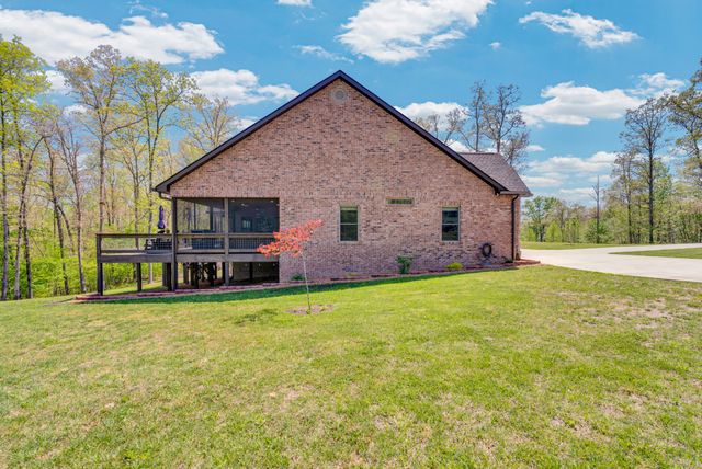 12 Hickory View Ln, Crossville, TN 38572