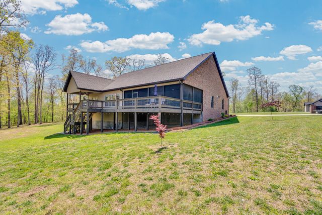 12 Hickory View Ln, Crossville, TN 38572