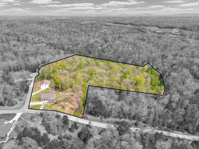 12 Hickory View Ln, Crossville, TN 38572