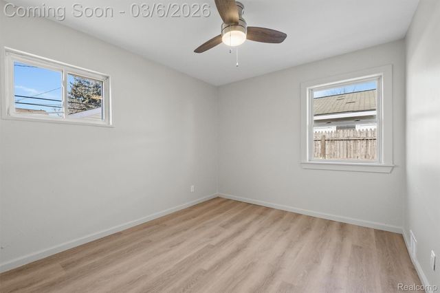 977 Kettering Avenue, Pontiac, MI 48340