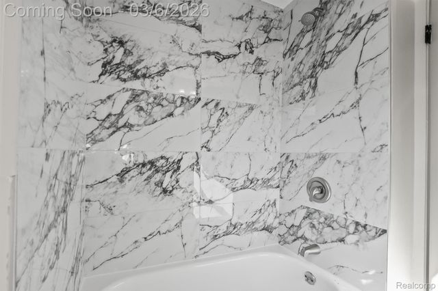 977 Kettering Avenue, Pontiac, MI 48340