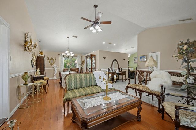 1340 SW 75th Avenue, North Lauderdale, FL 33068