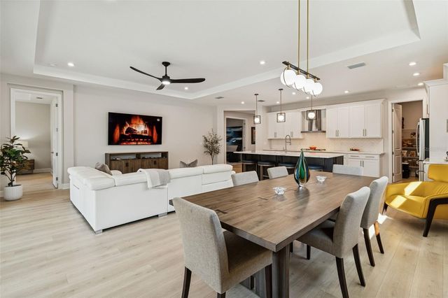 1725 POINT GRACE ROAD, Tavares, FL 32778