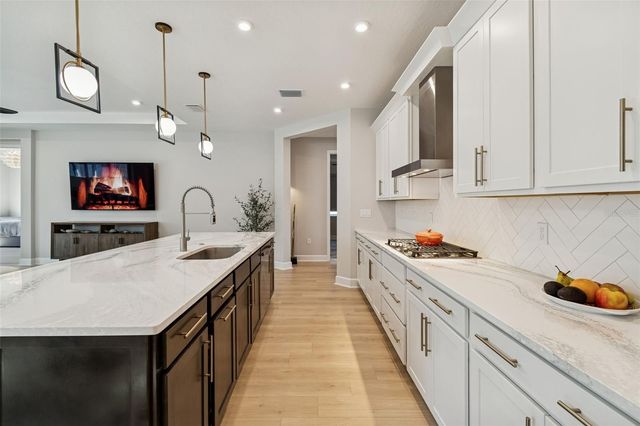 1725 POINT GRACE ROAD, Tavares, FL 32778