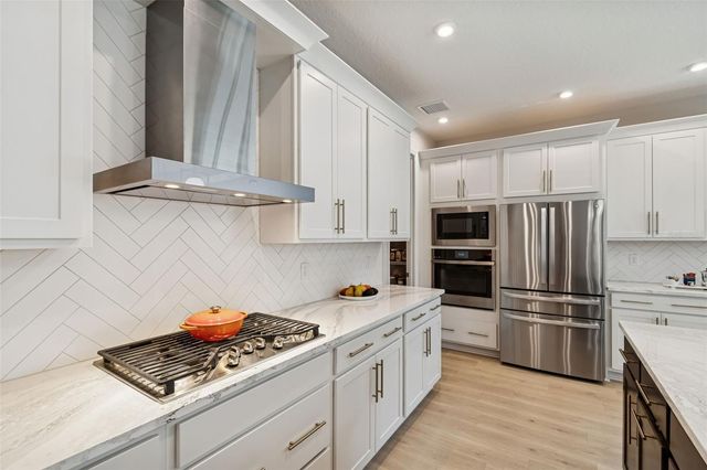 1725 POINT GRACE ROAD, Tavares, FL 32778