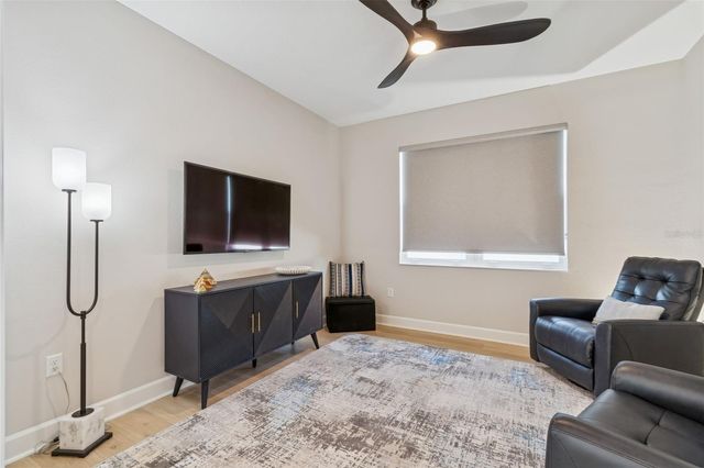 1725 POINT GRACE ROAD, Tavares, FL 32778