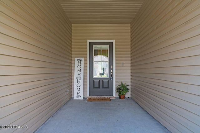 521 Saddle Crest Drive, Lafayette, LA 70507