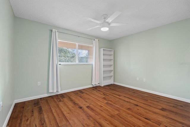 2522 CLUBHOUSE DRIVE 204, Sarasota, FL 34232