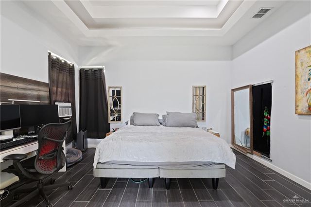 1005 W I Street, Mission, TX 78572