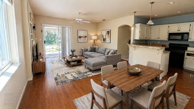 9164 Sunfire Way, Sacramento, CA 95826