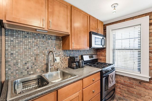 1901 Stevens Avenue 303, Minneapolis, MN 55403