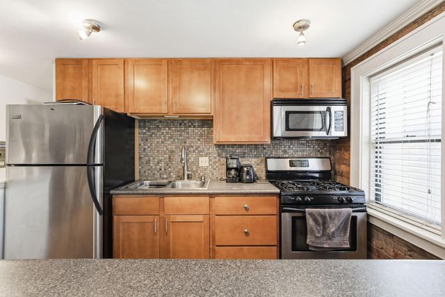 1901 Stevens Avenue 303, Minneapolis, MN 55403