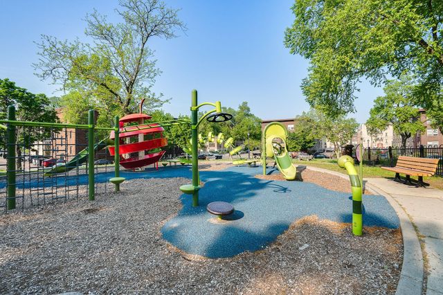 1901 Stevens Avenue 303, Minneapolis, MN 55403