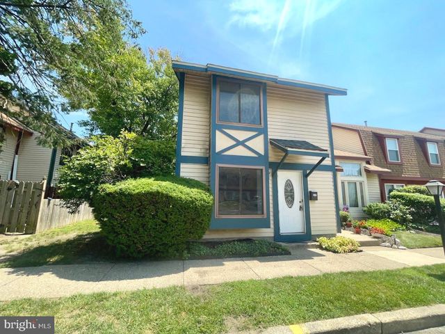 1 DOVER CT, Clementon, NJ 08021