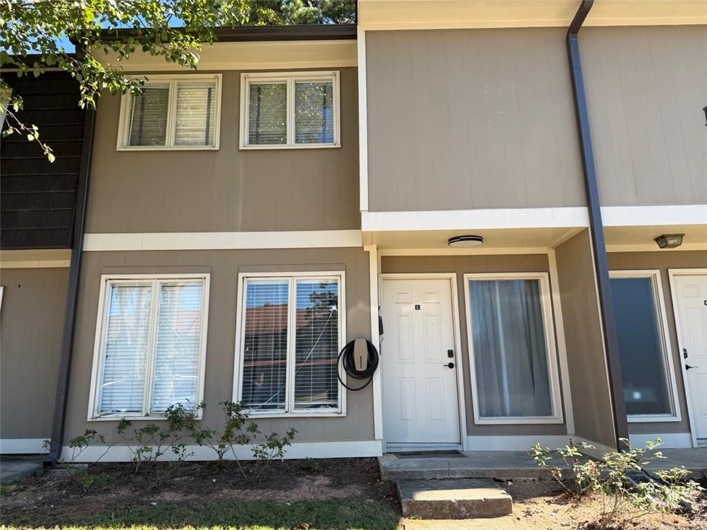 1804 Ashborough SE Way L, Marietta, GA 30067