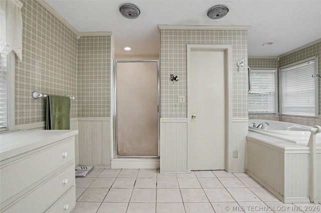 10947 S 209th East Avenue, Broken Arrow, OK 74014