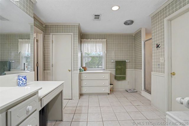 10947 S 209th East Avenue, Broken Arrow, OK 74014