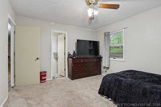 10947 S 209th East Avenue, Broken Arrow, OK 74014