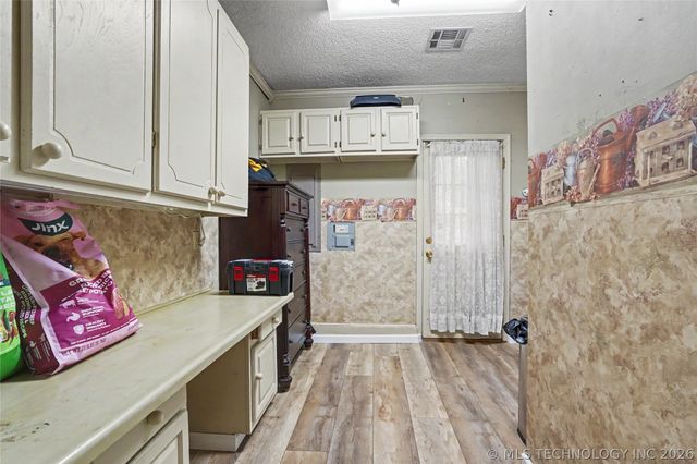 10947 S 209th East Avenue, Broken Arrow, OK 74014