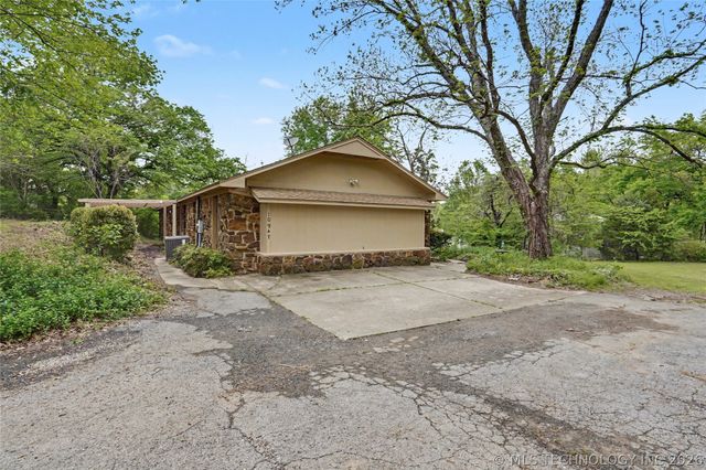 10947 S 209th East Avenue, Broken Arrow, OK 74014