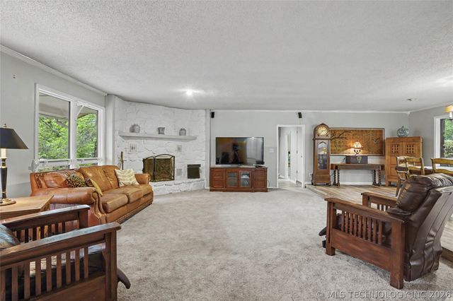 10947 S 209th East Avenue, Broken Arrow, OK 74014