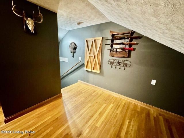 851 McAfee Ln, Salvisa, KY 40372