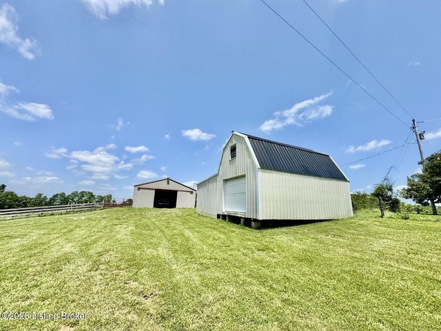 851 McAfee Ln, Salvisa, KY 40372
