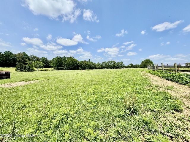 851 McAfee Ln, Salvisa, KY 40372