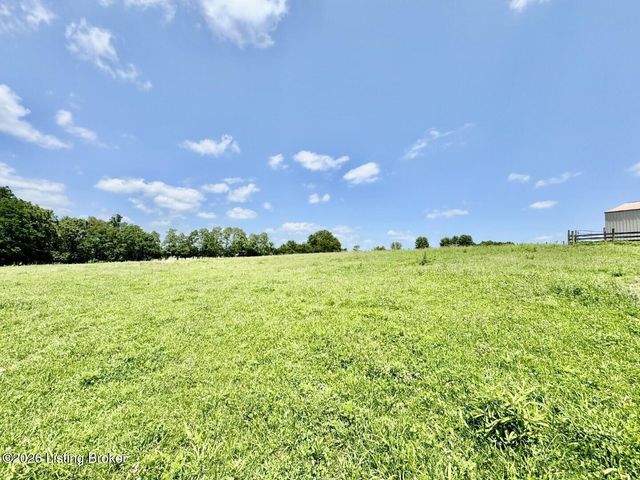 851 McAfee Ln, Salvisa, KY 40372