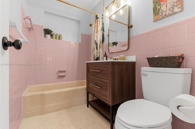 1116 SE 13th Court, Deerfield Beach, FL 33441