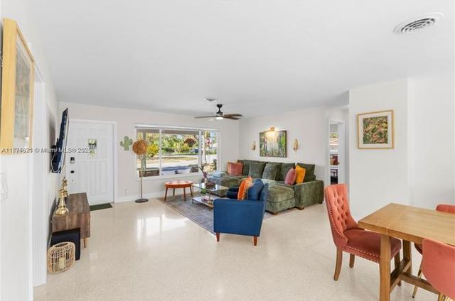 1116 SE 13th Court, Deerfield Beach, FL 33441