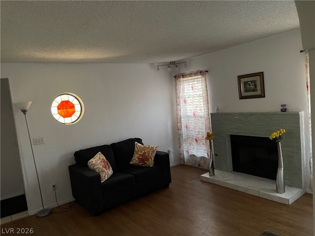 1751 East Reno Avenue 109, Las Vegas, NV 89119