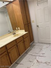 1751 East Reno Avenue 109, Las Vegas, NV 89119