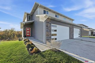 939 Titan Drive, Hickman, NE 68372