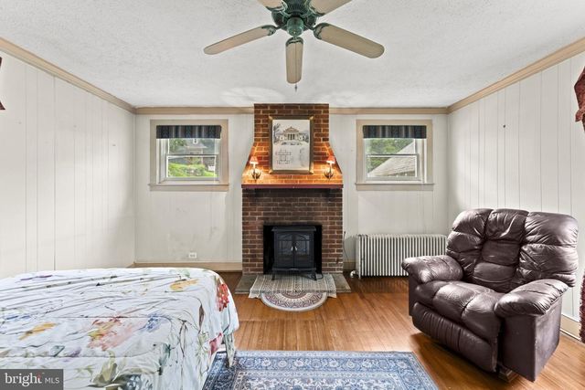 133 WATERLOO ST, Warrenton, VA 20186