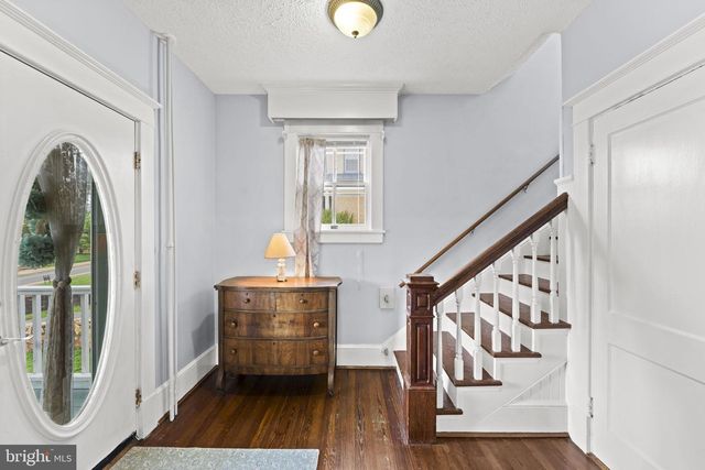 133 WATERLOO ST, Warrenton, VA 20186