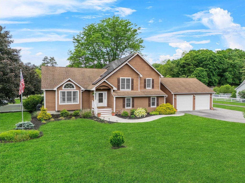 7 Brandy Lane, Wappingers Falls, NY 12590
