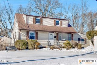 45 Piersoll Road, Old Bridge, NJ 08857