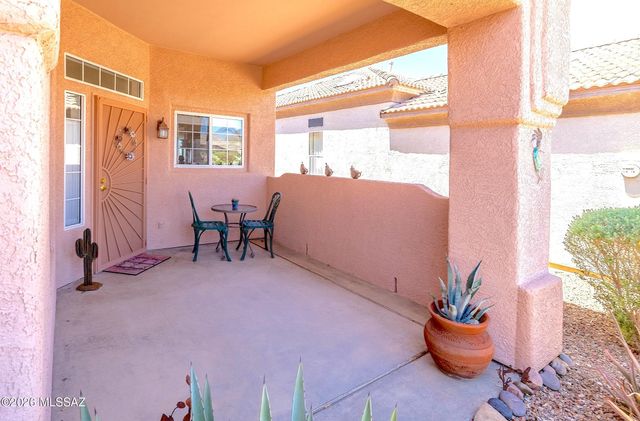 5379 W Tearblanket Place, Marana, AZ 85658